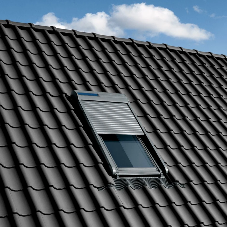 VELUX Solar-Rollladen SSL 0000S Aluminium Dunkelgrau – Bild 2